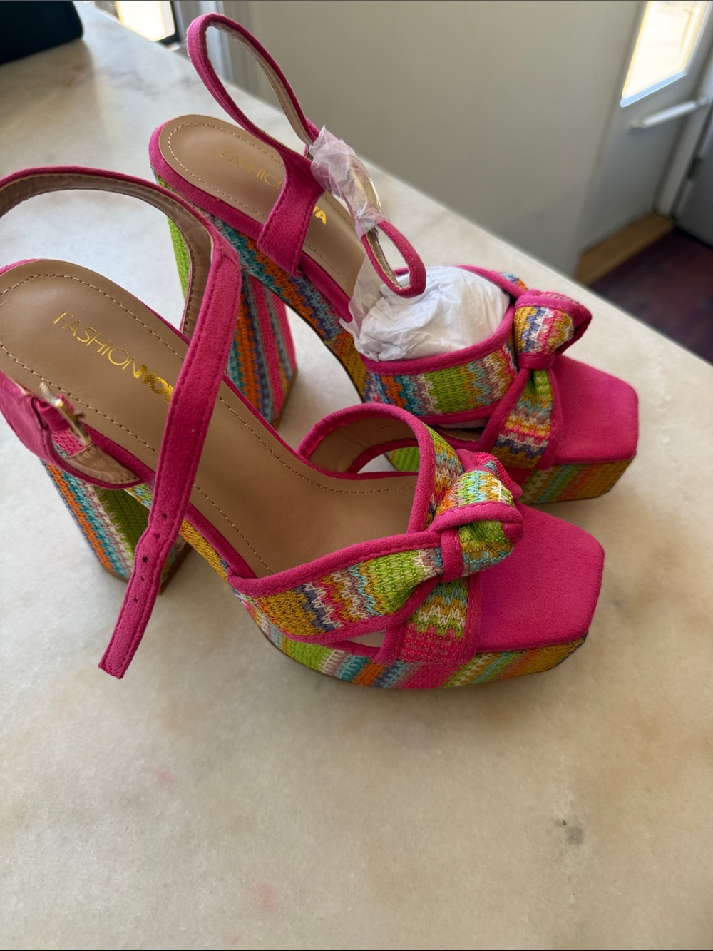 Fashion Nova Hot Pink Embroidered Bow Slingback Heels - Picture 2 of 4